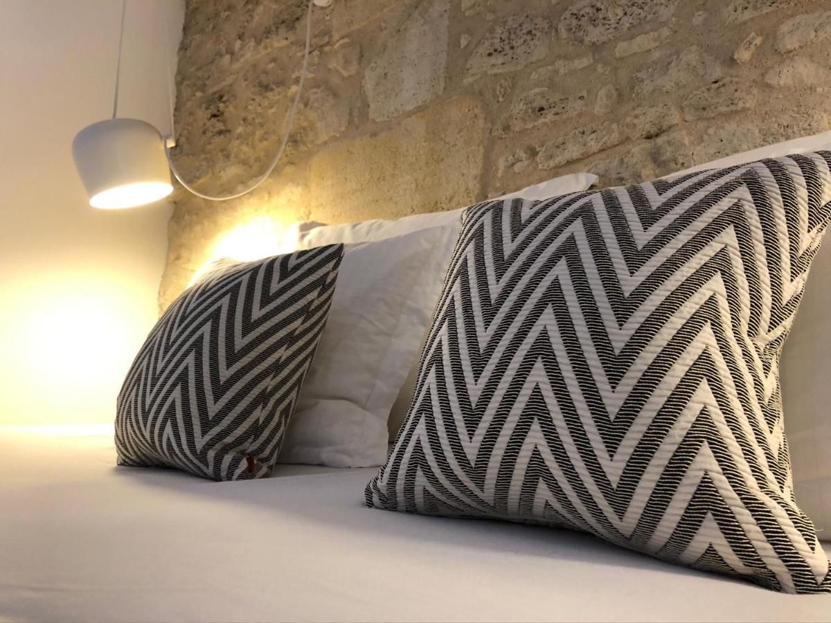 Chez Henri Bed and Breakfast Belvès-de-Castillon Eksteriør billede