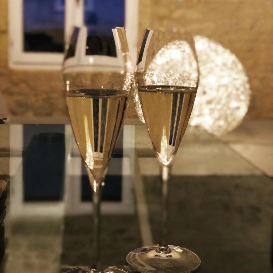 Chez Henri Bed and Breakfast Belvès-de-Castillon Eksteriør billede